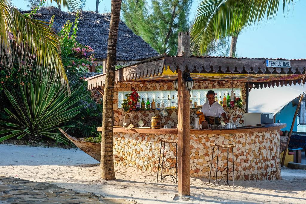 Seasons Lodge Zanzibar Pongwe Bagian luar foto
